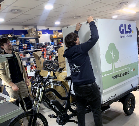 Taller Triciclos GLS